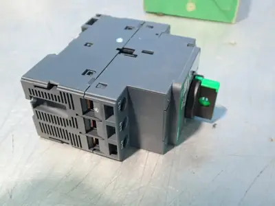 USED SCHNEIDER ELECTRIC GV2P20