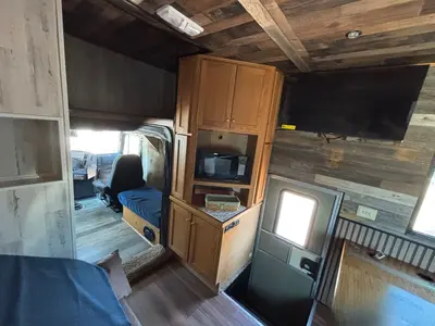 Used 1992 FREIGHTLINER FLD120 Campers, Caravans, Motorhomes Wisconsin US | Proxy Equipment #1426091