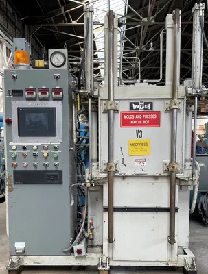 (2) 12″ x 12″ Wabash Vacuum Presses, Item #1906