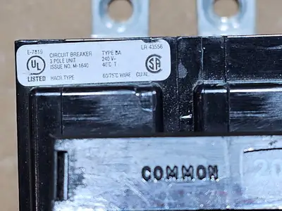 Used EATON BAB3020H Switchgears British Columbia CA | Lenmark #1438485
