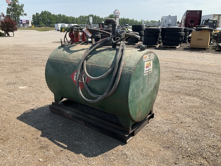 Used _UNKNOWN_ _UNKNOWN_ Stationary Fuel Tanks Michigan US | Miedema Asset Management Group #1308249