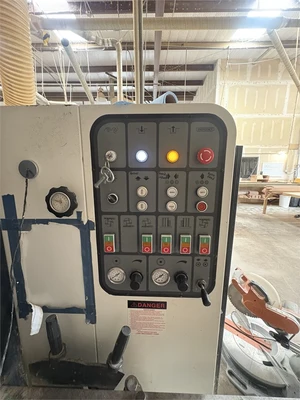 Used 2005 LOBO "SM-205A" Woodworking Moulders Texas US | MachineryMax #1316282