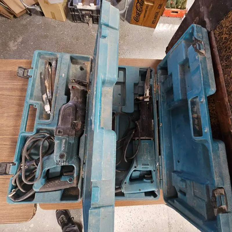 2 Makita Sawzalls, in working order