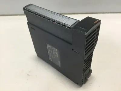 USED MITSUBISHI QY40P