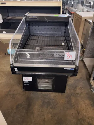 HILLPHOENIX HS Commercial Refrigerated Display Case