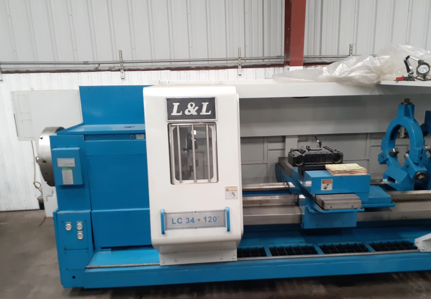 L & L 
			CNC FLAT BED BIG BORE LATHE