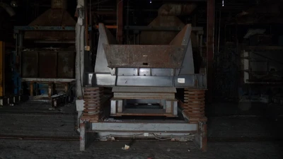 Charge Feeder - Carrier Furnace Charge Feeder with Dual Axis Tro