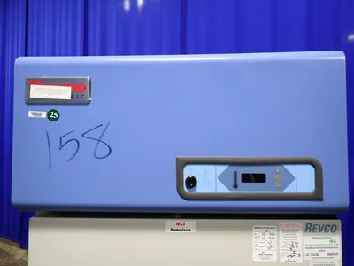 USED THERMO FISHER SCIENTIFIC ULT2330D