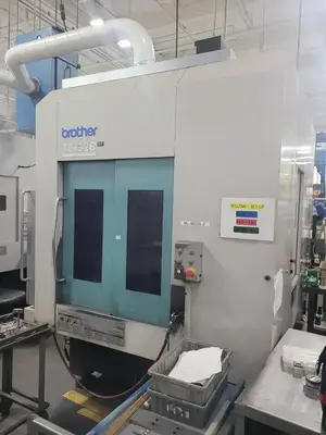 Used 2006 BROTHER INDUSTRIES TC-32B QT Drilling & Tapping Centers Oregon US | [EZ] EZ Systems #1281247