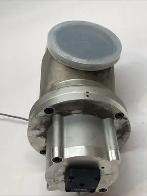USED VAT VALVES HV ANGLE VALVE DN100 ISO-K PNEUMATIC NC