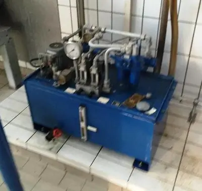 Humboldt SC 4-02 (30 x 120) decanter centrifuge, CS.