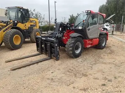 Used 2020 Manitou MHT790 Telehandlers New York US | United Lift #1446480