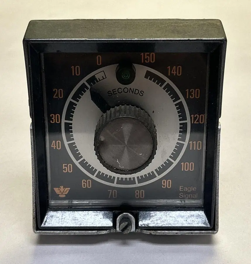 Used EAGLE SIGNAL HP77A6 Industrial Controls | Surplus Asset Holdings #1221575