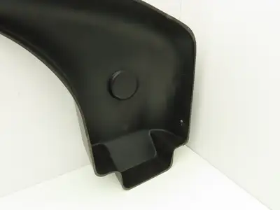 Yale Front End Plastic Shroud Removed From MTR007LFN24T Tow Truck