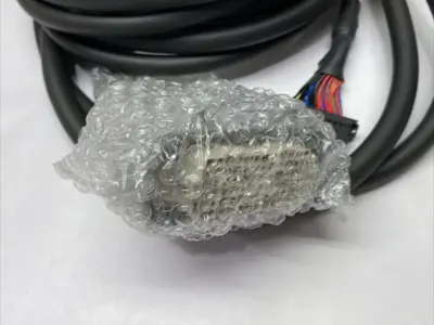 USED FANUC ROBOT CABLE HARNESS ASSEMBLY LR MATE RCC
