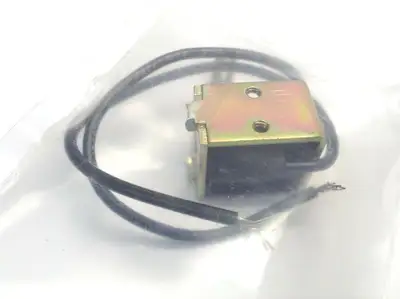New | in-Stock DELTROL CONTROL _UNKNOWN_ Solenoid Valves | Maverick Industrial Sales #1109087