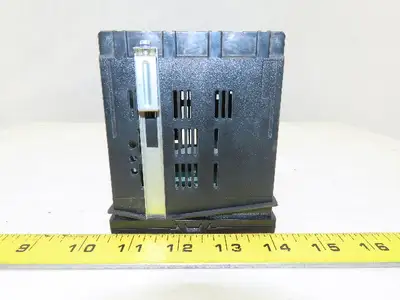 Shinko JCD-33A-A/M Multi-Range 3A 250V 100-240V Digital Indicating Controller