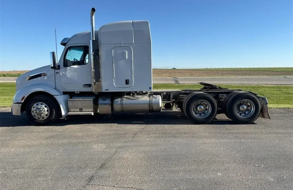 Used PETERBILT 579 Tractors & Trailers Minnesota US | Mitsubishi HC Capital America #1362635