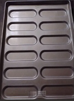 CHICAGO METALLIC CORP. 41055 Hoagie Pans | Envoy Equipment LLC (1)