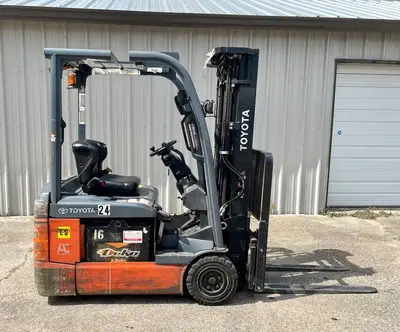 Used 2016 TOYOTA 8FBE18U 3-Wheel Sit down Electric Counterbalance Forklifts Texas US | TB Forklifts #1274963