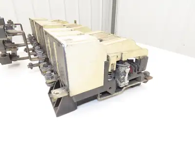 Westinghouse 2045A4 AC Motor Starter Contactor 200Hp 600V 3Ph Star Delta Size 5