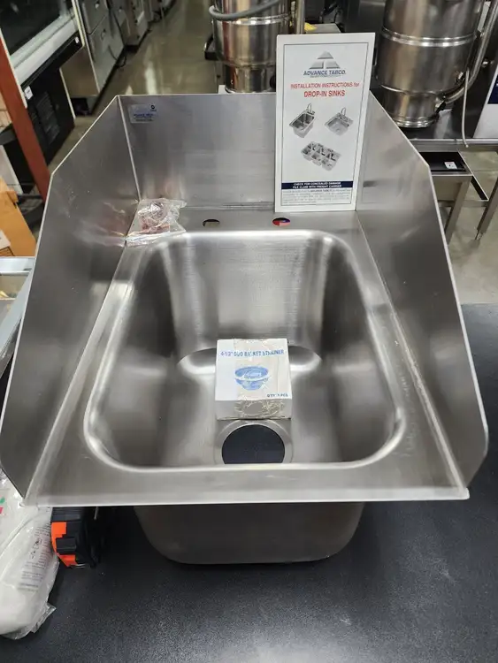 New | in-Stock Advance Tabco New Advance Tabco Sink with 6" Tapered Side Splash - 10" x 14" x 10" Bowl - Faucet NOT Included Sinks Illinois US | Falcon Restaurant Supply #1376672