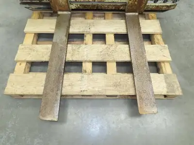 Used LONG REACH _UNKNOWN_ Forklift Attachments Indiana US | Arrow Industrial #1408588