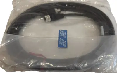 NEW KEYENCE GS-P8CC5 EXTENSION CABLE GSP8CC5