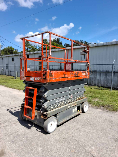 Used 2018 Skyjack SJ4740 Scissor Lifters Florida US | Stack Equipment #1502694