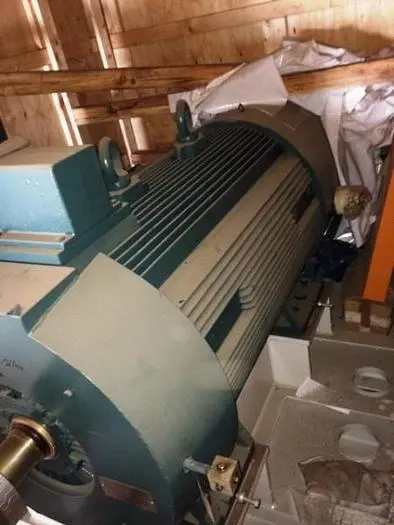 Reliance 900 HP 1791 RPM, 4000 volt Motor (New)