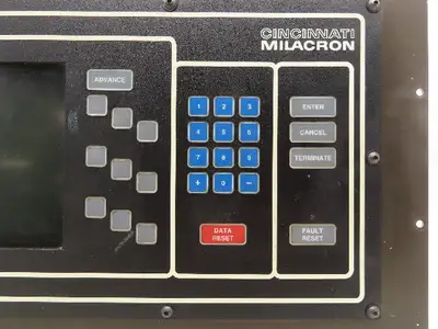 Cincinnati Milacron 3-424-1877A HMI Operator Control Display Panel 9" Screen