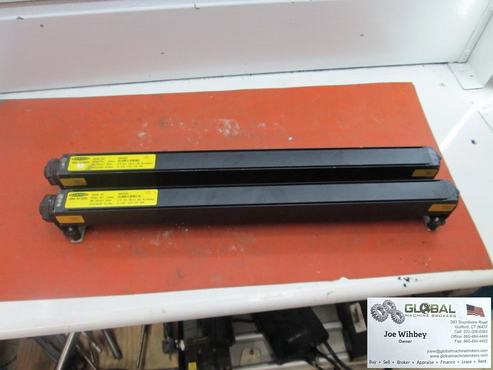 Banner Mini Screen MSE2024/MSR2024 Light Curtain Emitter And Receiver