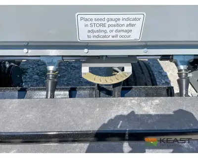 Used CRUSTBUSTER _UNKNOWN_ No-Till Drills Iowa US | Keast Enterprises #1360222