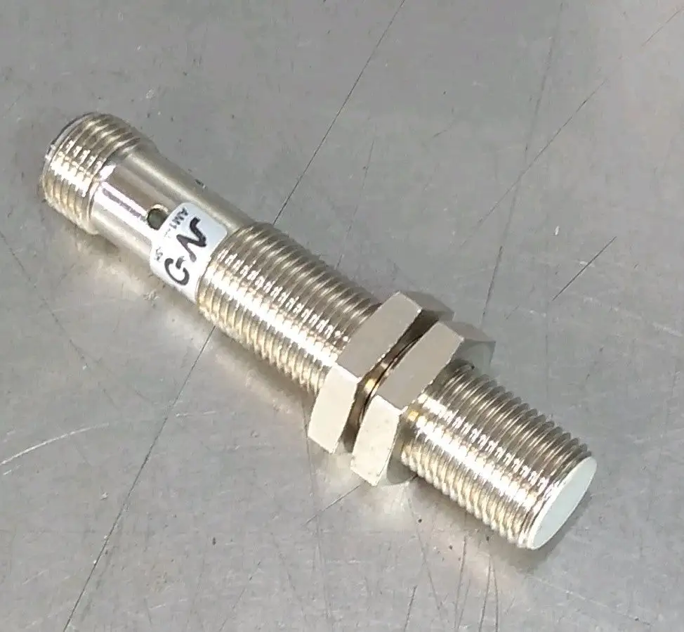 Micro Detectors AM1-AP-3H 10-30VDC Loc5E5/2