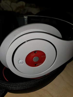USED Beats Monster Beats Studio