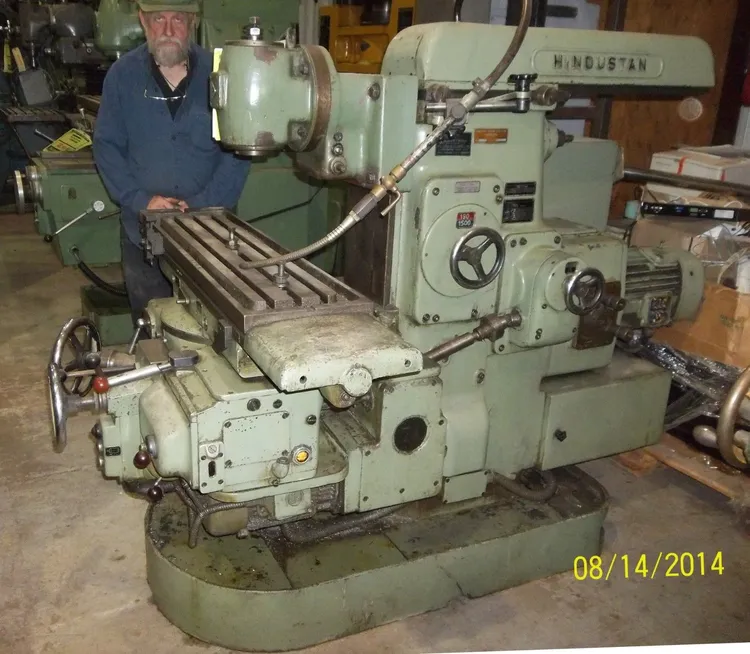 Used HMT No. 1½ Universal Horizontal Mills Quebec CA | Machineco #1256349