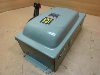 USED SQUARE D H221AWK