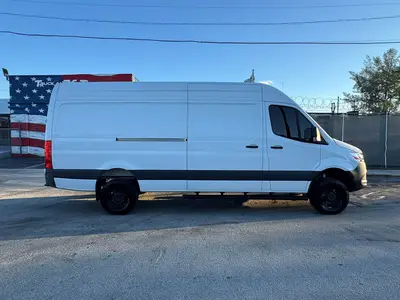 Used 2024 MERCEDES-BENZ 2500 Vans Florida US | Truck and Van Outlet #1509211