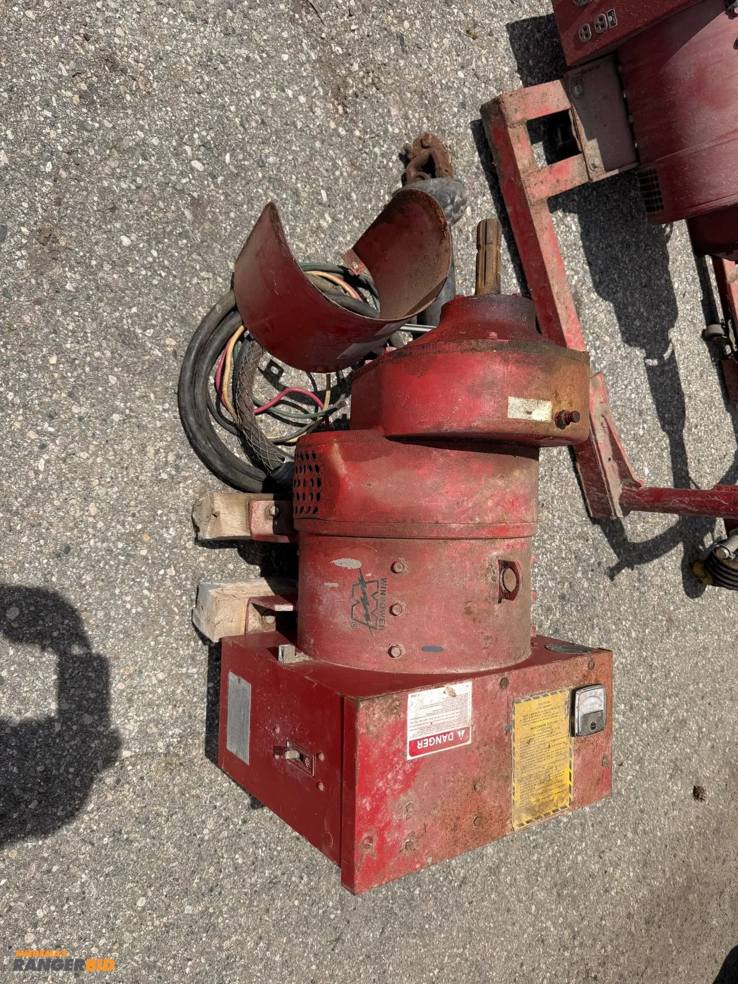 WINPOWER PTO Powered Winpower PTO powered Generator.
Municipality owned
PTO shaft and shield include...