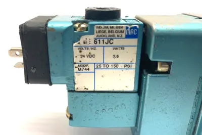 Used MAC Solenoid Valve Assembly Solenoid Valves Michigan US | Maverick Industrial Sales #1463899
