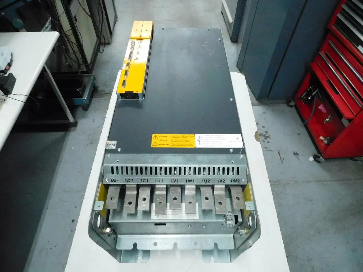 Used BAUMULLER BUM63S-150/195-54-E-M-011 Servo Drives Texas US | Aucto #1308401