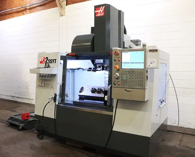 Used 2015 Haas VF-2SSYT 5-Axis, WIPS, 15,000 RPM, 24 ATC, BT40 Vertical Machining Centers (5-Axis or More) Maryland US | Machinery Values #1402385