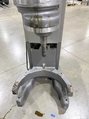 USED HOBART V 1401