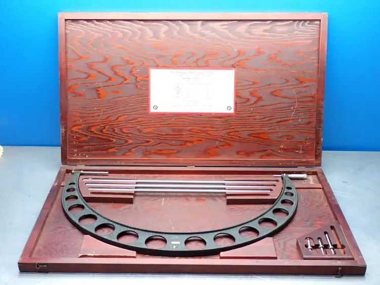 Used STARRETT 224J Dial Calipers | HGR 24 #744783