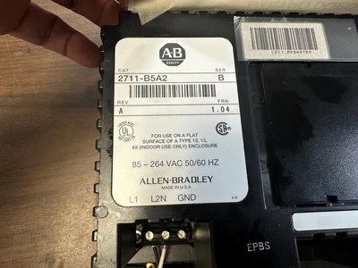 ALLEN BRADLEY PANELVIEW 550 OPERATOR INTERFAC
