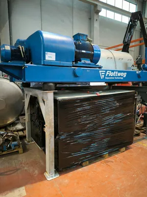 2003 FLOTTWEG Z53-4/454 Centrifuge - Decanter | Perry Equipment (1)