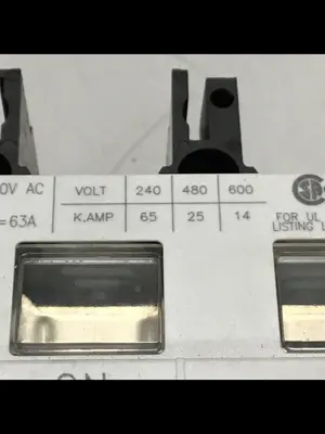 USED MOELLER NZM7-63N-NA