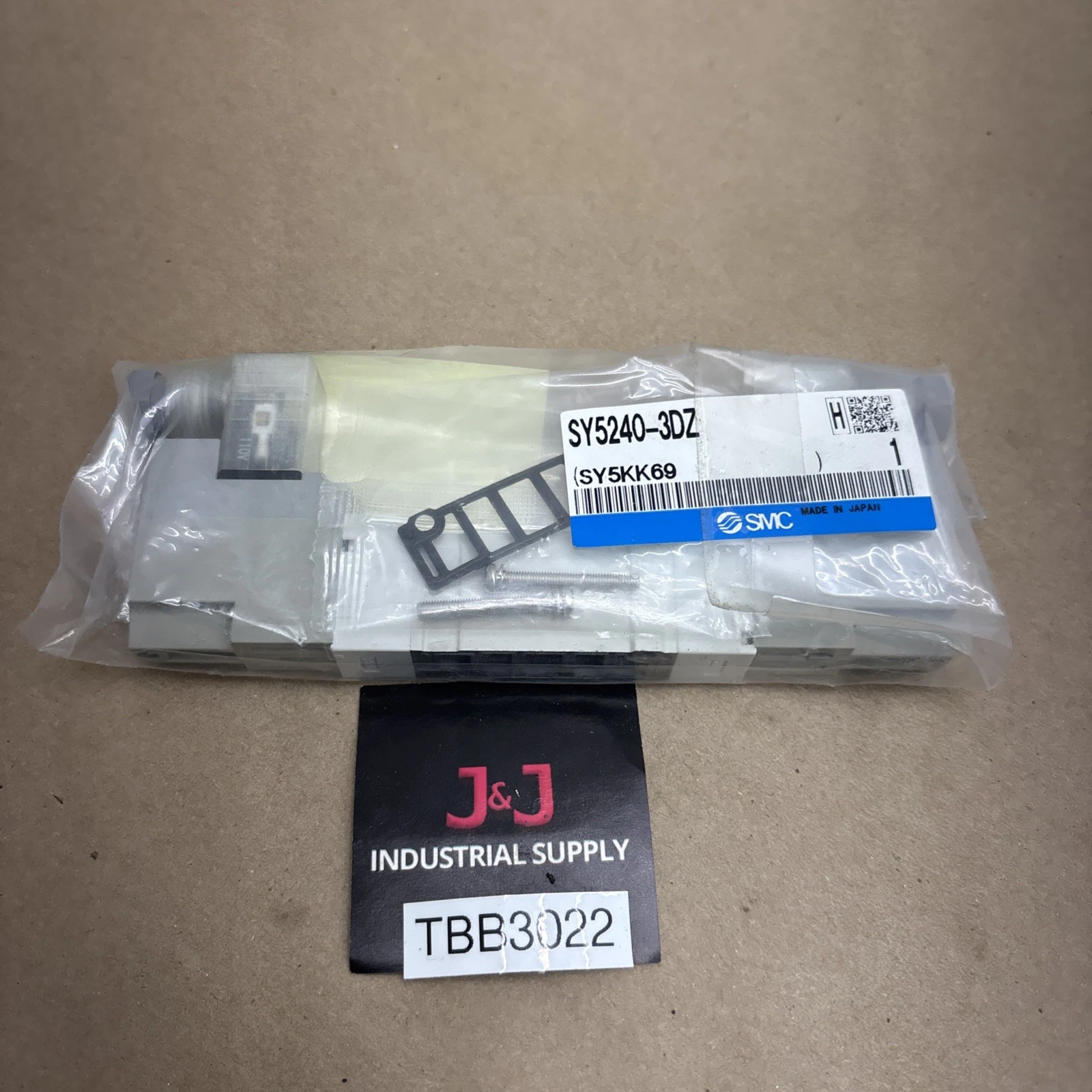 NEW SMC SY5240-3DZ