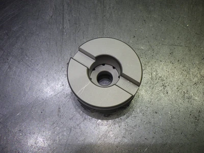 Iscar 2.5" Indexable Facemill 1" Arbor T490 FLN D2.50-8-1.0-R-13 (LOC2588B)