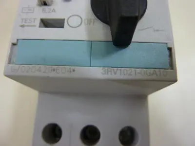 USED SIEMENS 3RV1021-0GA10